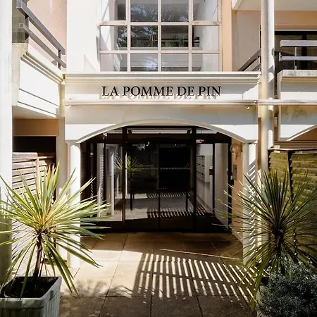 Apartment A Pied Les Pins 150m