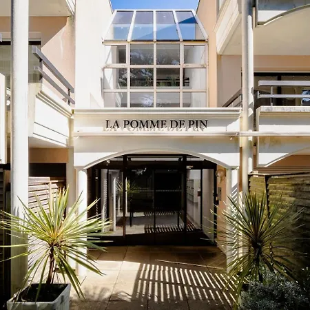 Apartment A Pied Les Pins 150m